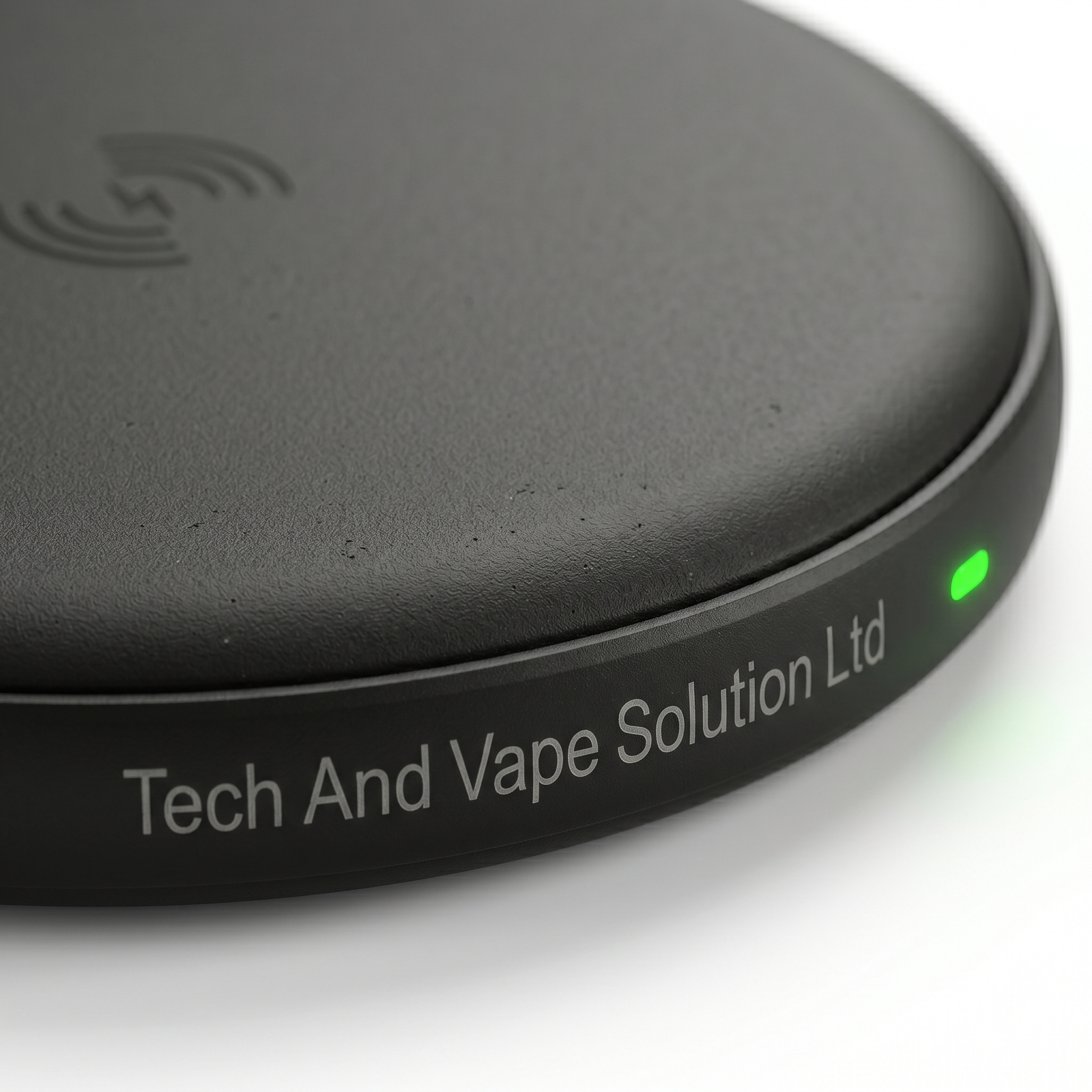 Tech And Vape Solution Ltd 15W Fast Wireless Charging Pad - Black - Image 2